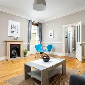 Apartment Fabulous In Montpellier, Cheltenham